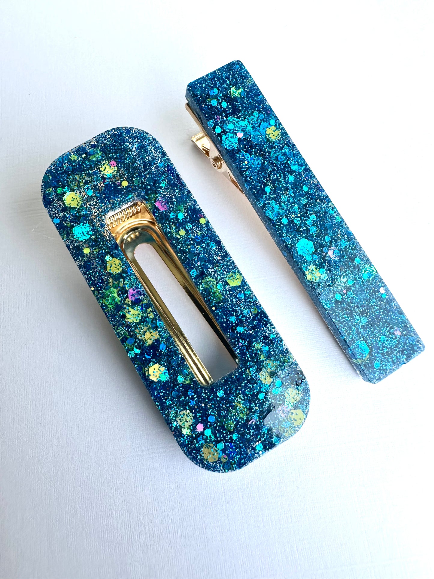 Barrettes en résine et paillettes Foire Creative Paillettes