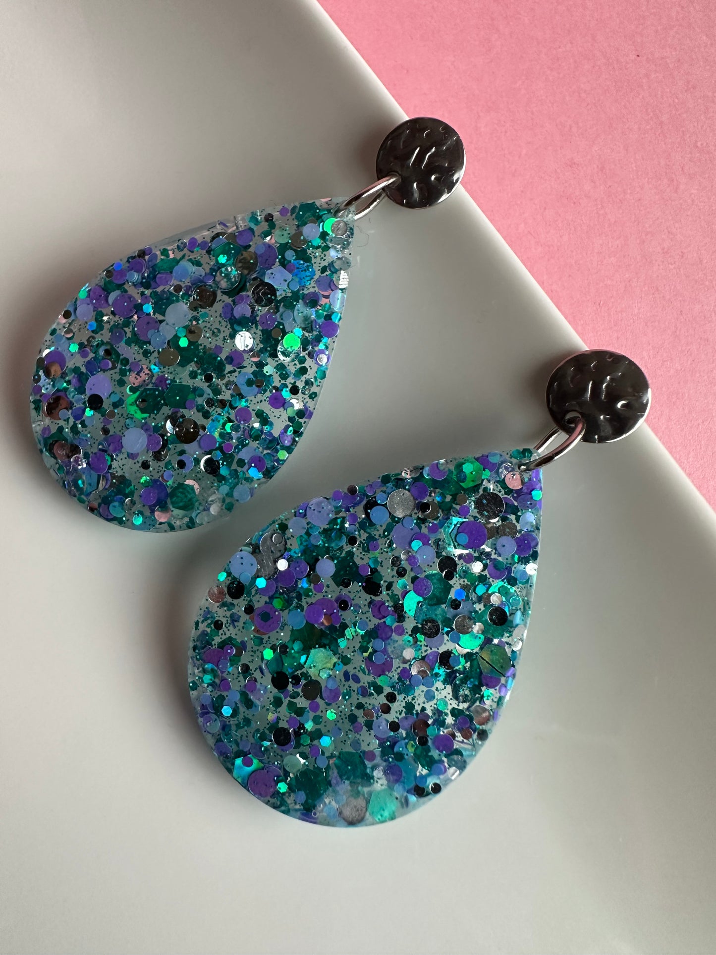 Boucles d’oreilles, clous martelé Creative Paillettes