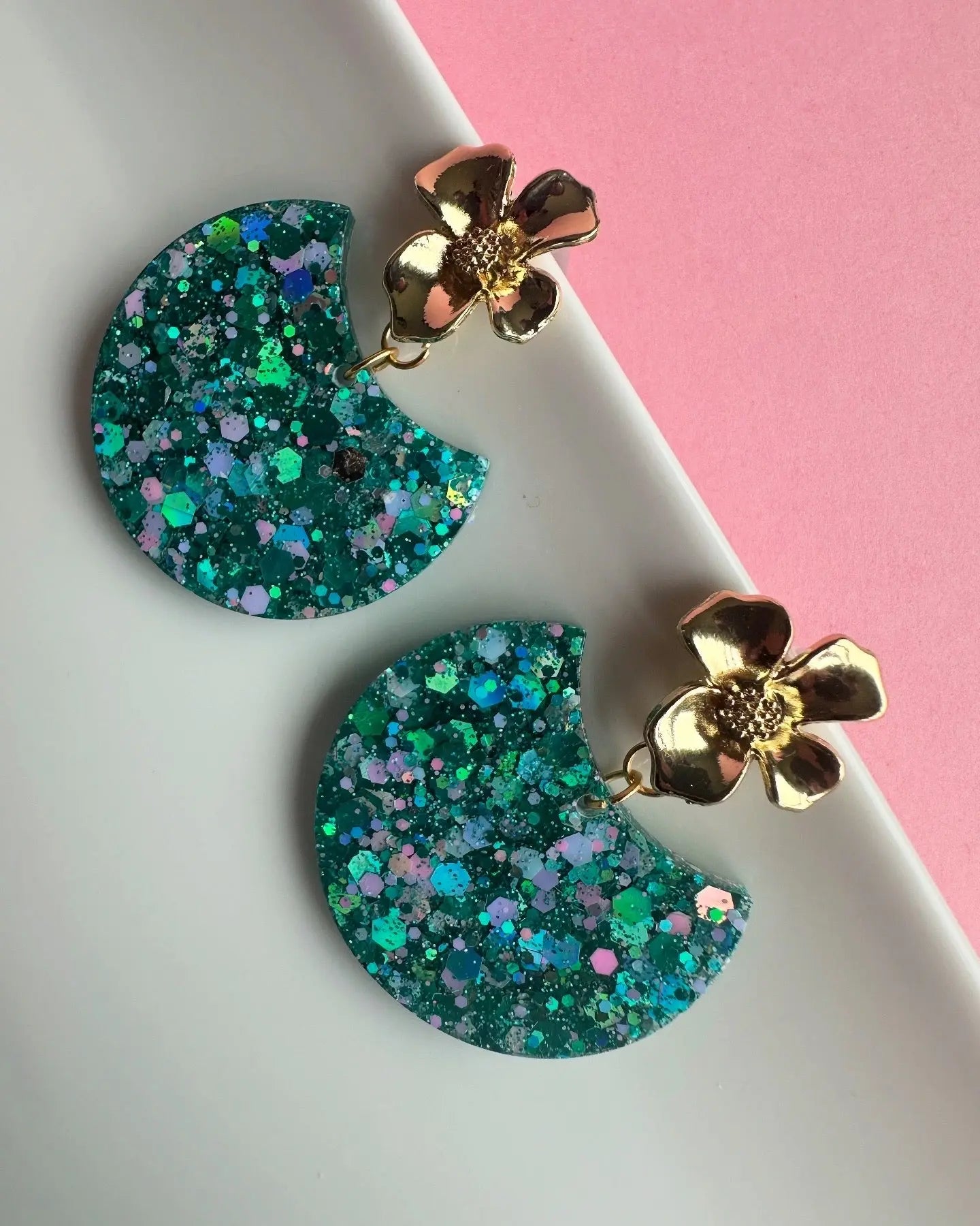 Boucles d’Oreilles Demi-Lune Fleurale