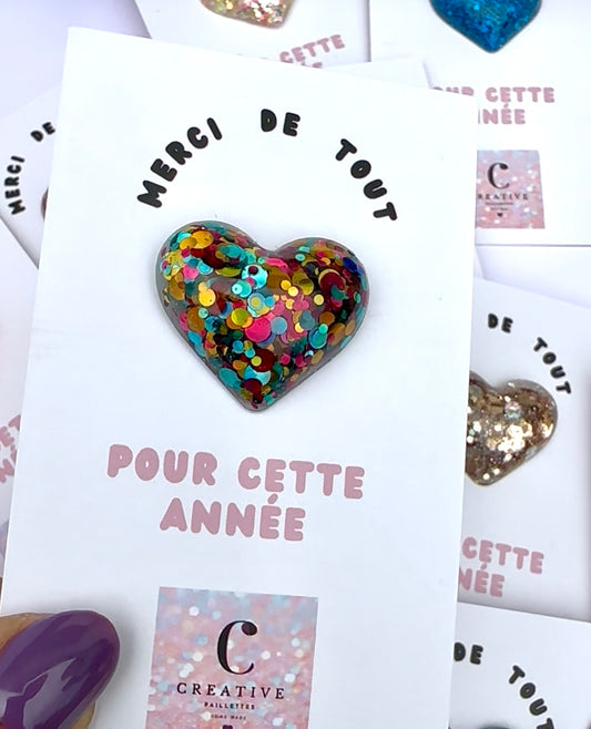 Pin’s coeur en résine Multicolor