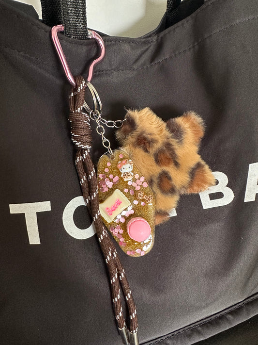 Porte clés Hello kitty léopard